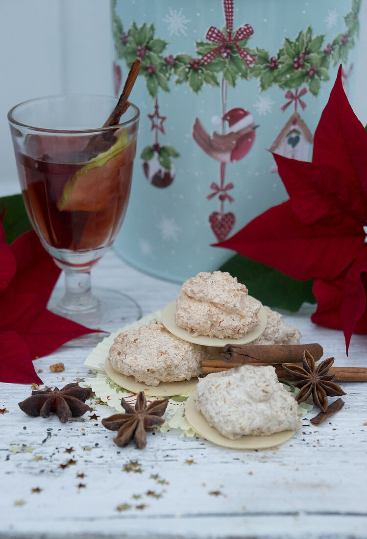 Coconut macaroons and mulled wine