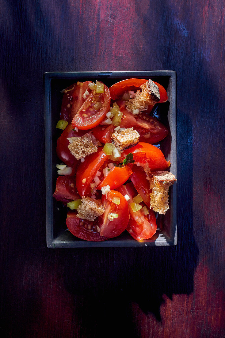 Tomato bread salad (top view)