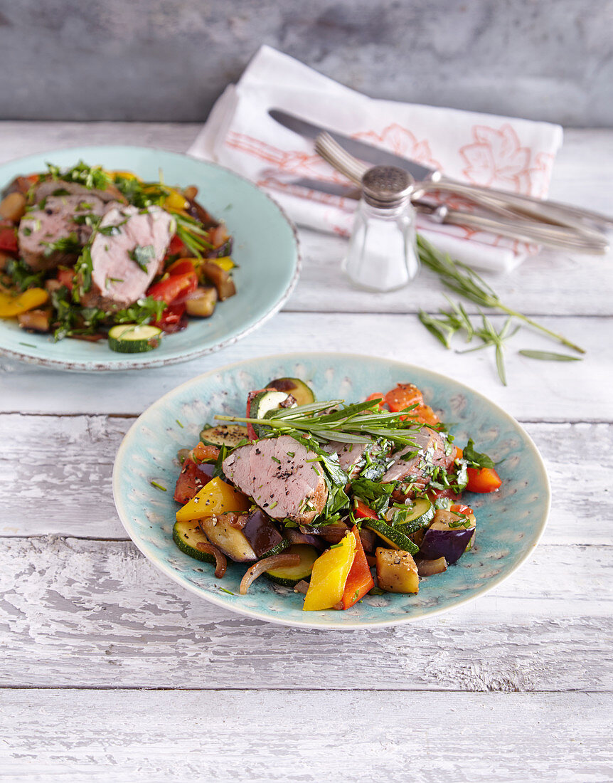Pork fillet in a herb coating with ratatouille (low carb)