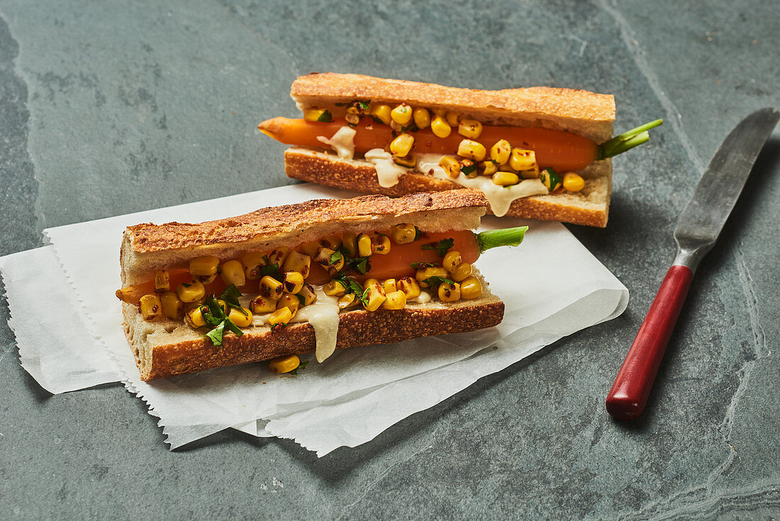 Veggie dogs with carrots and sweetcorn