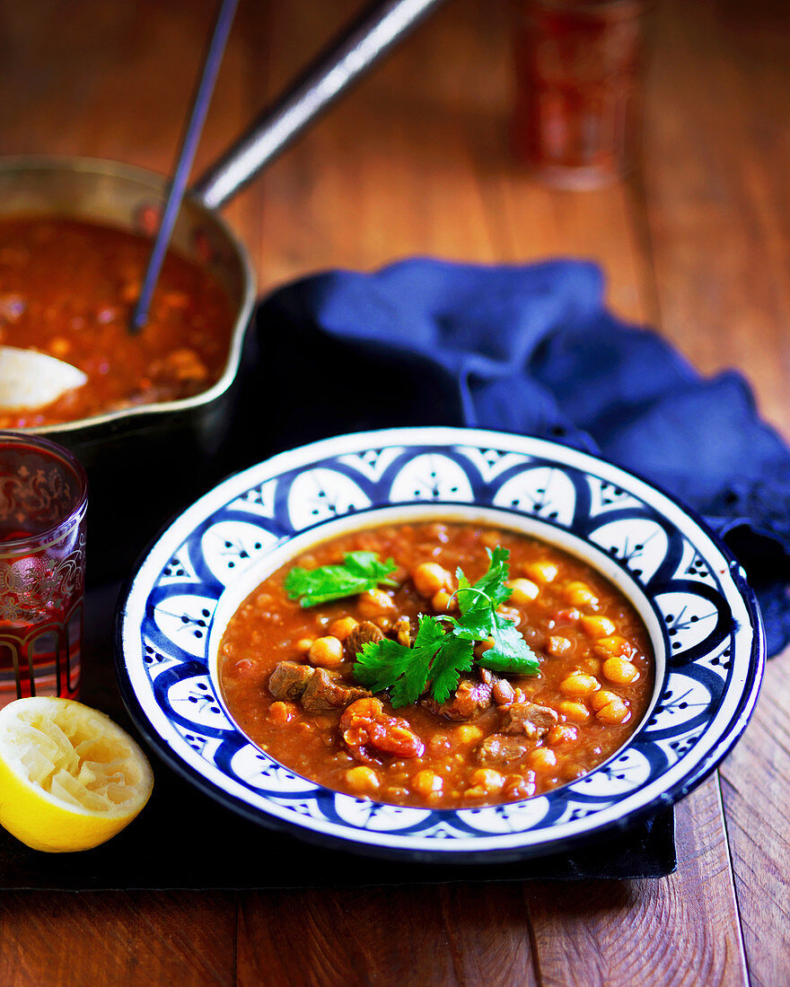 Harira (Lammsuppe mit Kichererbsen, Marokko)