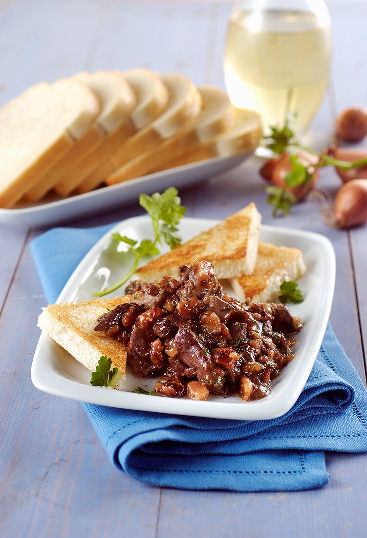 Liver with marsala and toast