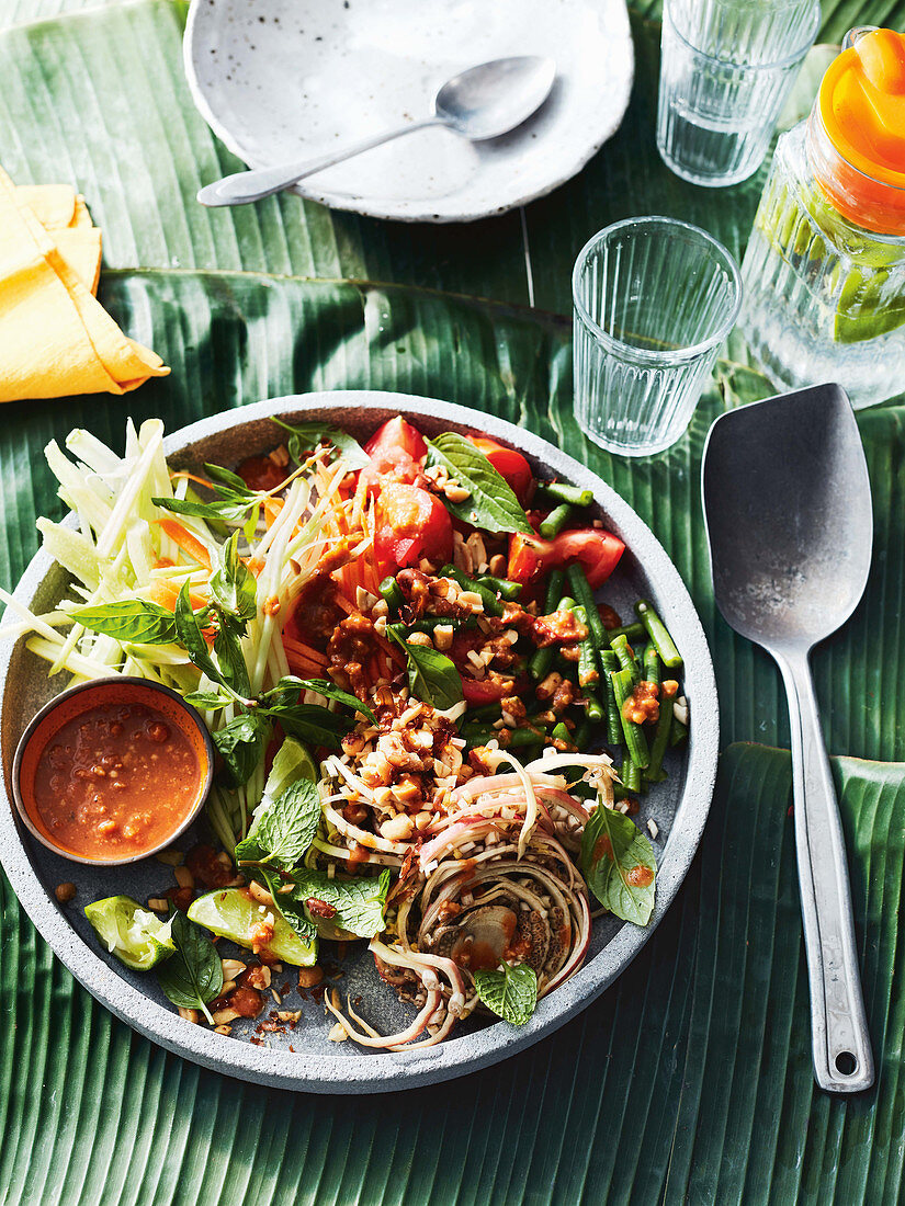 Papaya-Bohnen-Salat mit Garnelen (Kambodscha)