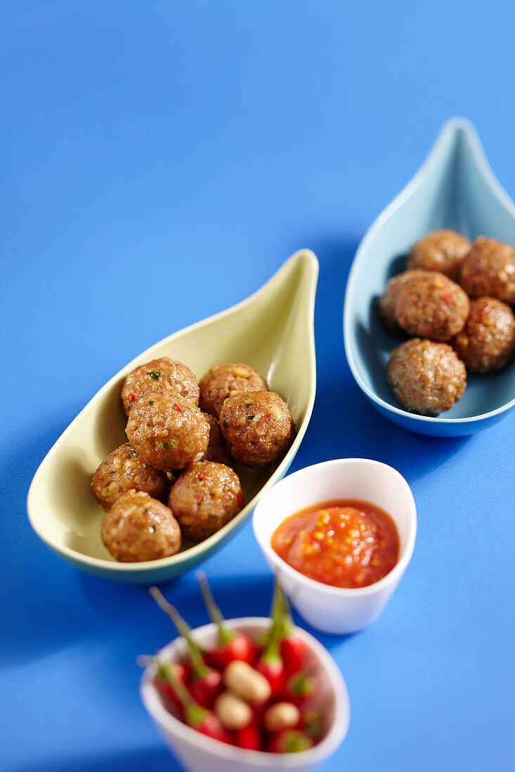 Carnival meatballs with a chilli dip