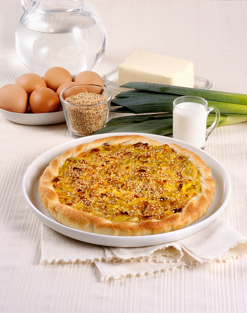 Leek quiche with sesame seeds