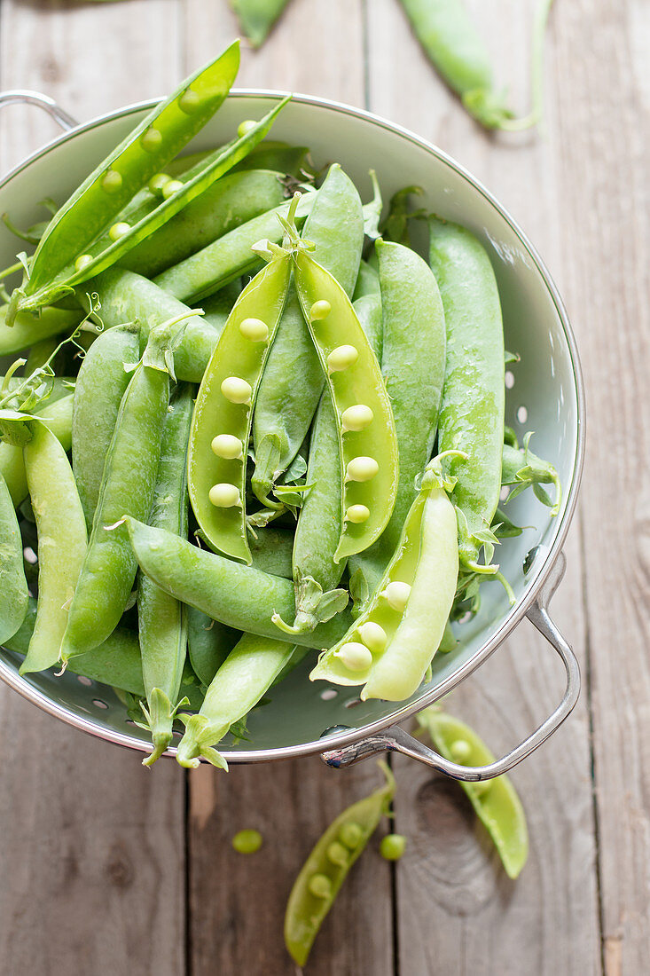 Green Peas in a bowl