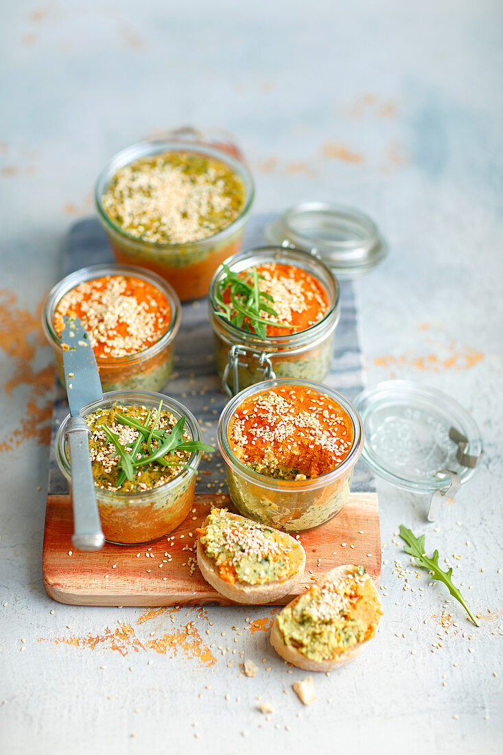 Vegetarian chickpeas and lentils pate