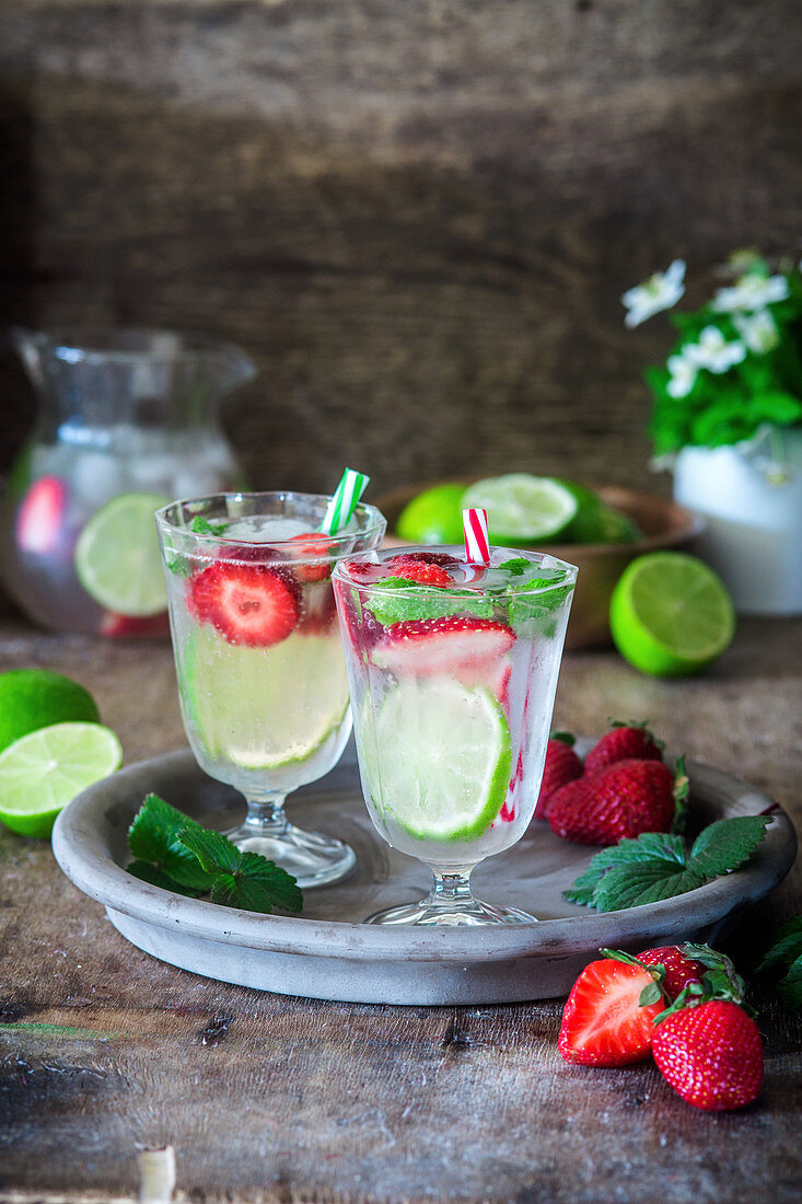 Strawberry lime drink - infused mineral water