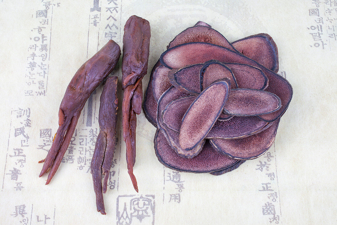Red ginseng and antlers of the deer
