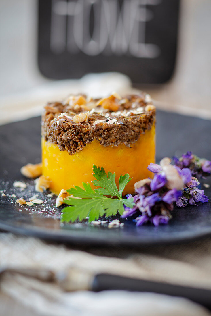 Haggis with mashed pumpkin and turnips as an appetiser (Scotland)