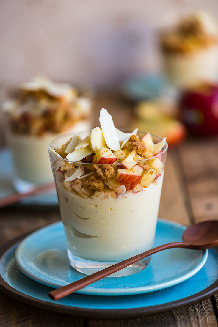 White chocolate mousse with apple and streusel
