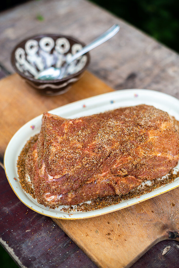 Pork collar and a rub for making pulled pork