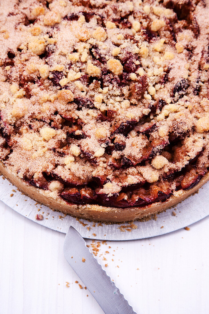 Damson cake with crumble topping