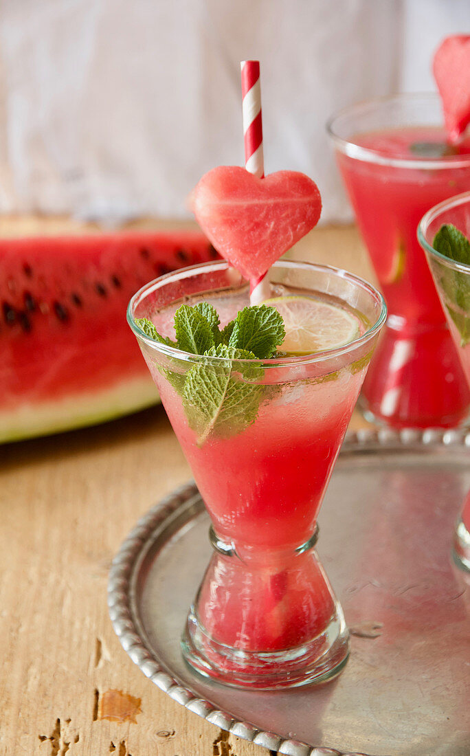 Ab Hendevaneh (Persische Wassermelonen-Limonade)