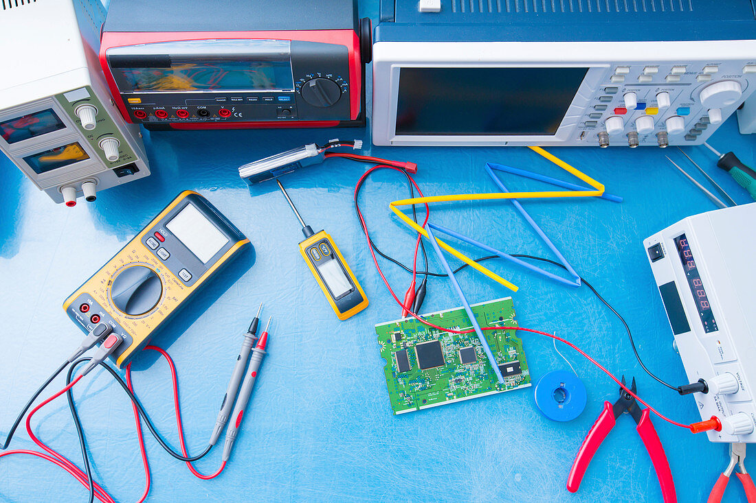 Electronic test equipment