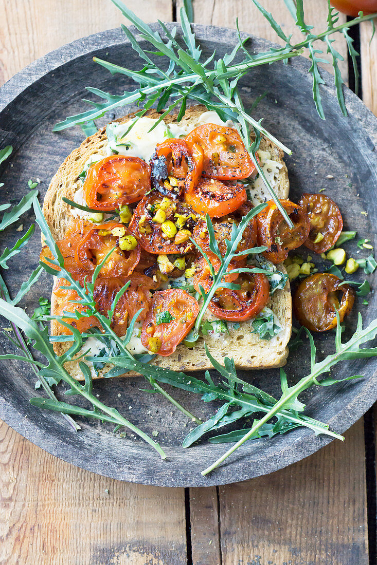 Tomato bread with rocket butter