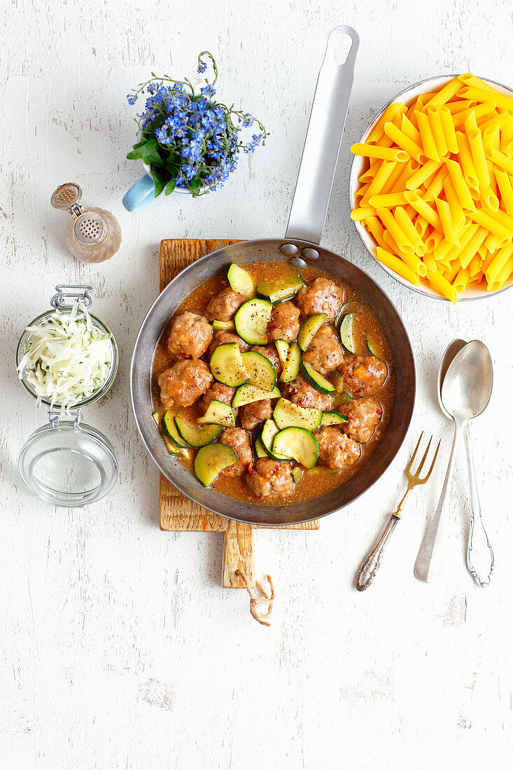 Beef meatballs with courgette