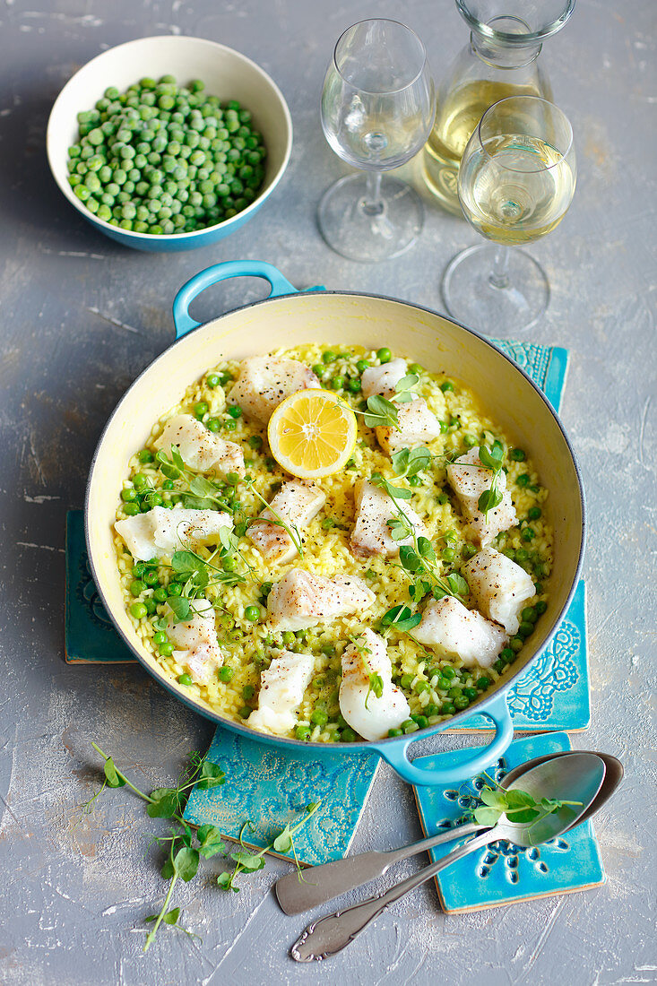 Risotto mit Fisch und Erbsen