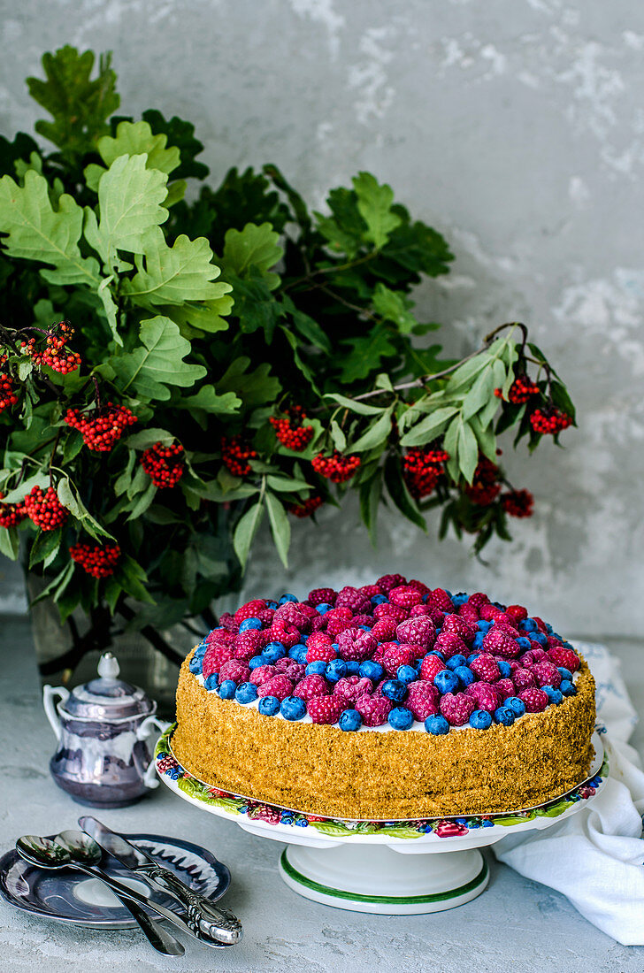 Summer berry cake