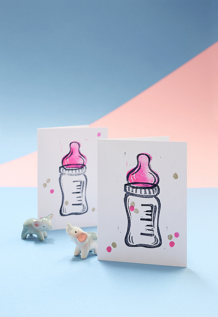 DIY-Einladungskarten - Motiv Babyflasche - für eine Baby Shower Party