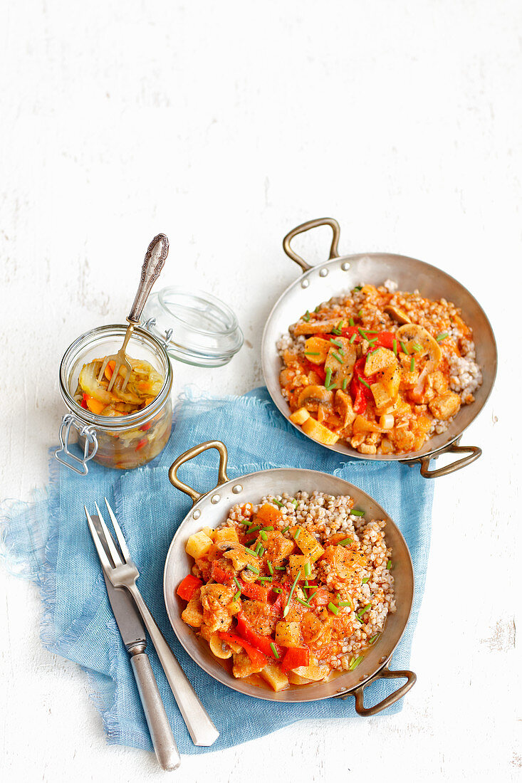 Pork gulash with barley