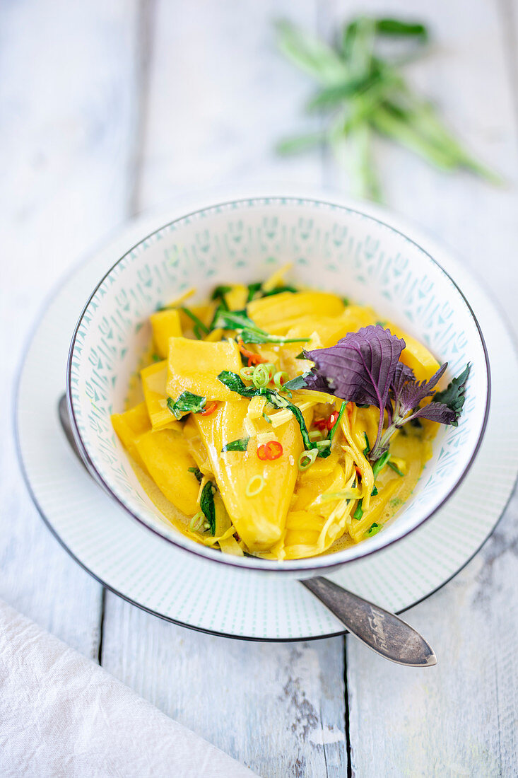 Curry with jack fruit, shiso and water spinach (Vietnam)