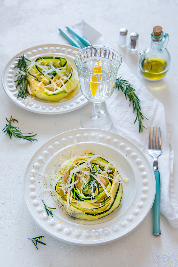 Tagliatelle with thin courgette slices, parmesan and rosemary