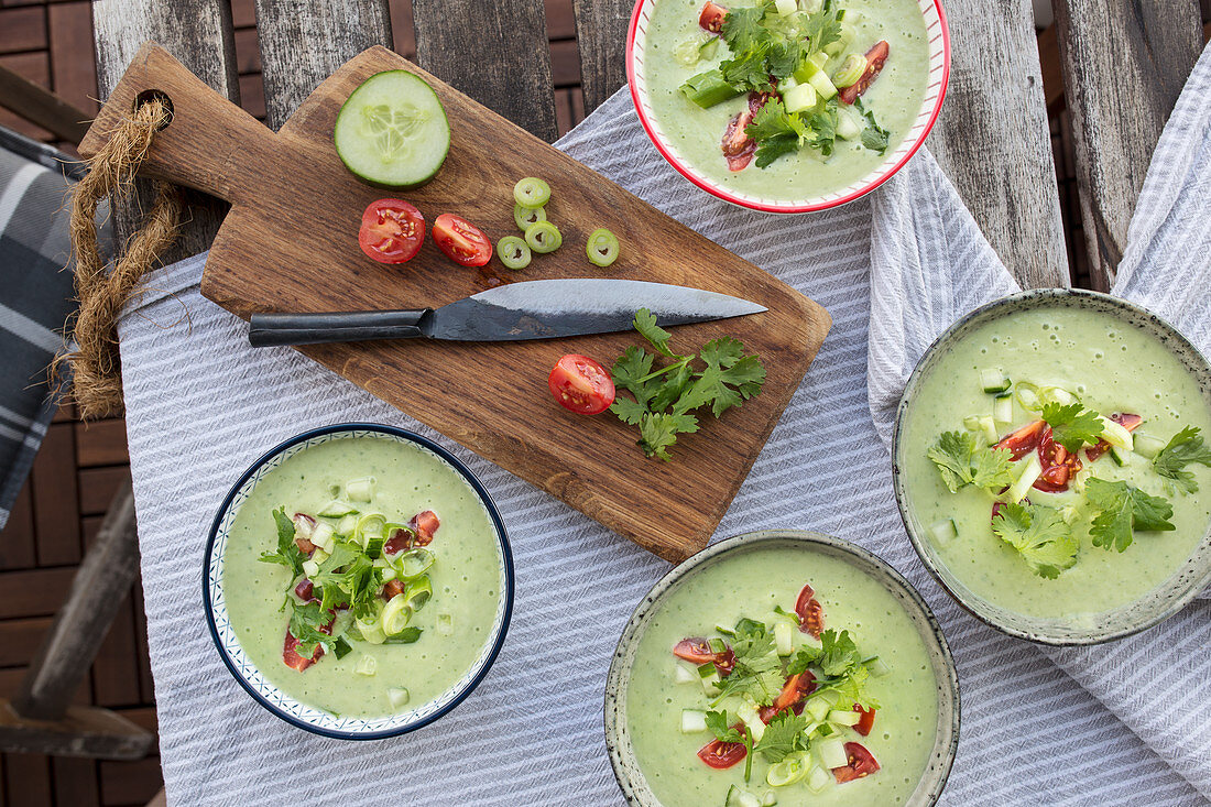 Green gazpacho with coriander and tomatoes