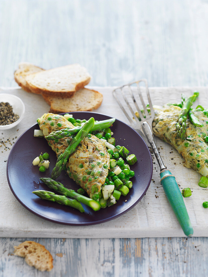 Gluten free Omelette with Asparagus and Peas