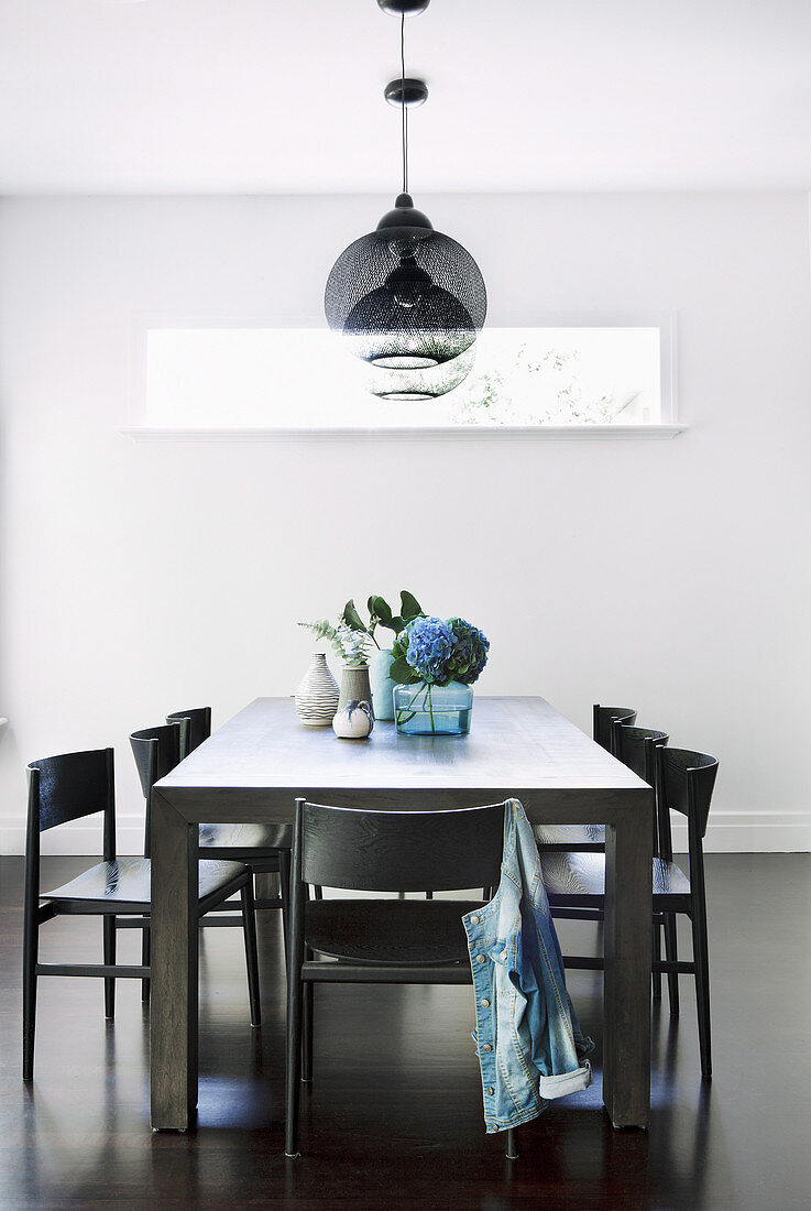 Black and white dining room