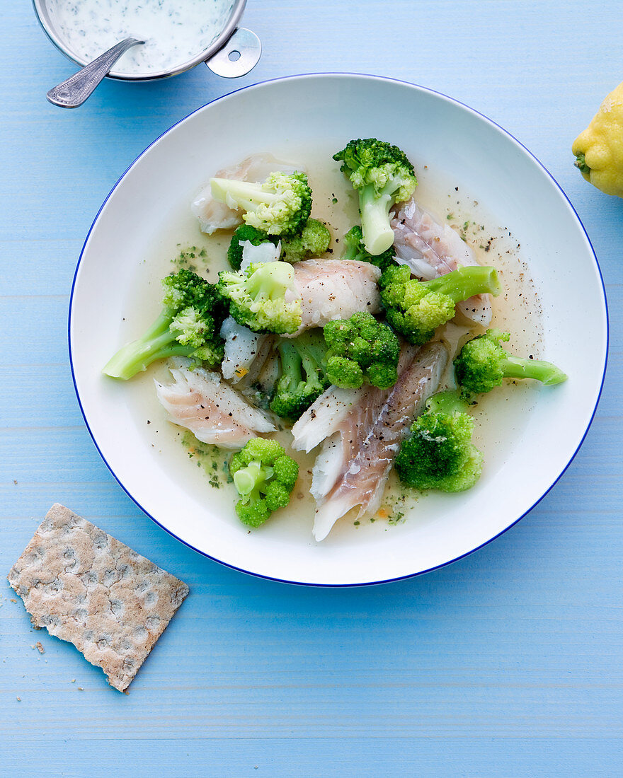 Broccoli and cod stew with a herb and garlic dip