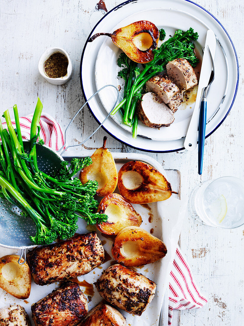 Fennel-Crusted Pork Fillets with Pear and Broccolini