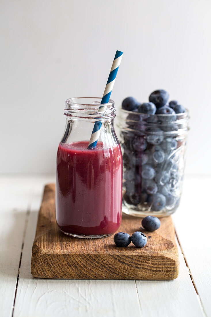 Blueberries and a blueberry smoothie