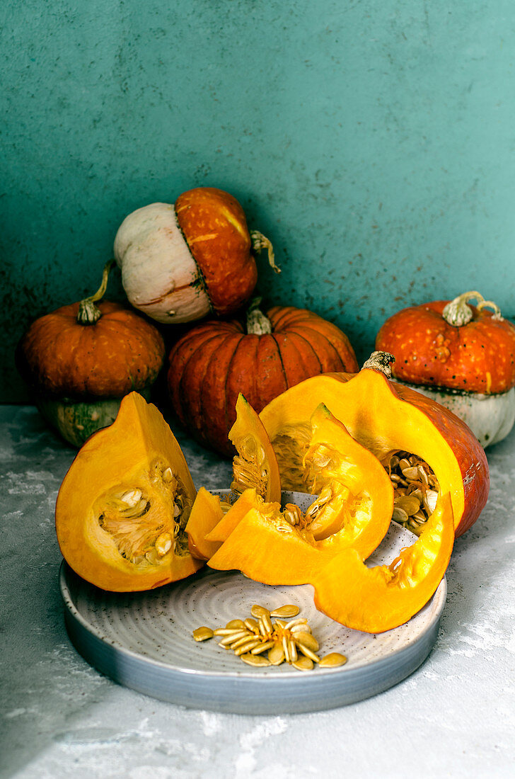 Decorative pumpkins and pumpkins of Hokkaido