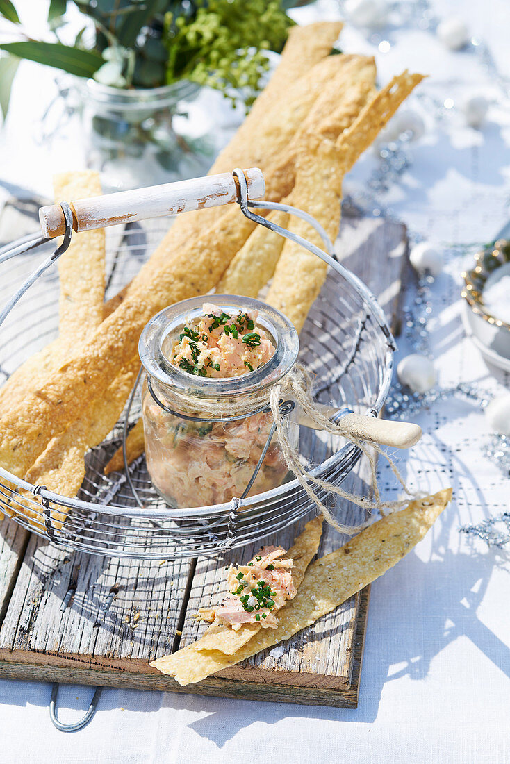 Salmon rillettes with fennel seed lavosh