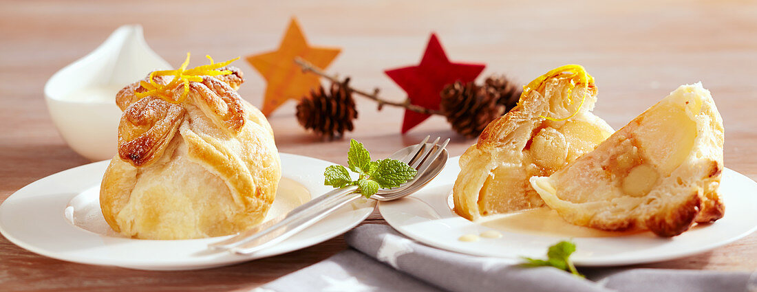 Apples in puff pastry with orange cream and marzipan for Christmas