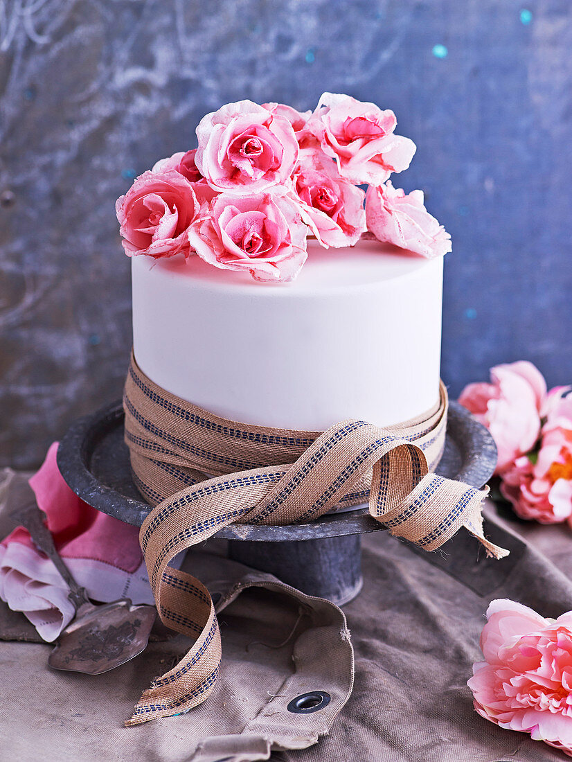Paper Flower Cake
