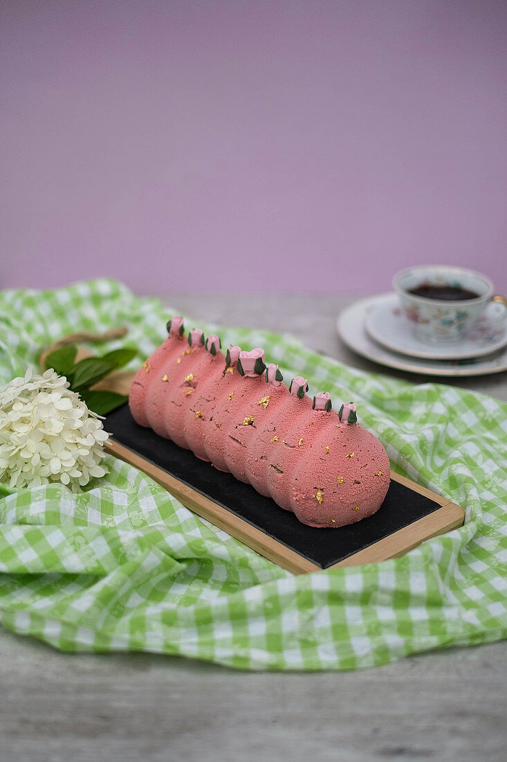 Raspberry rose cake with pistachio mousse