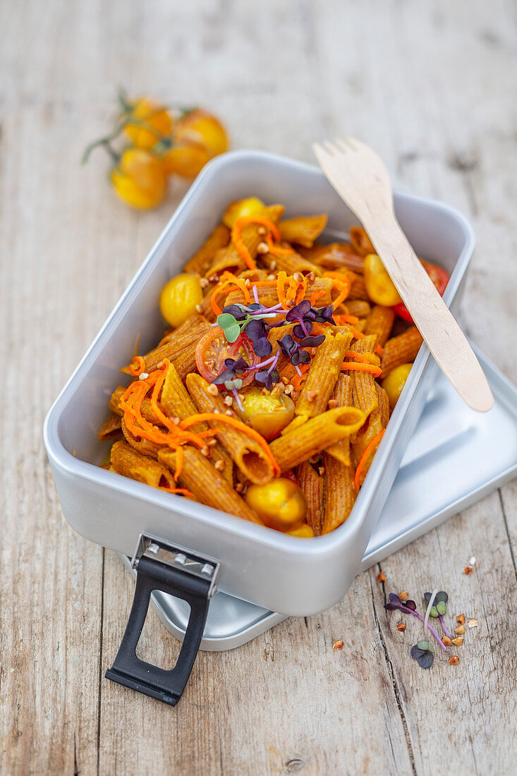 Red lentil pasta with turmeric, cherry tomatoes, carrots and buckwheat (low carb lunch)