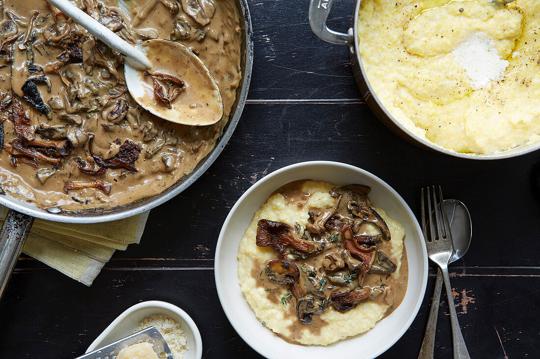 Polenta With Mushrooms and Soy
