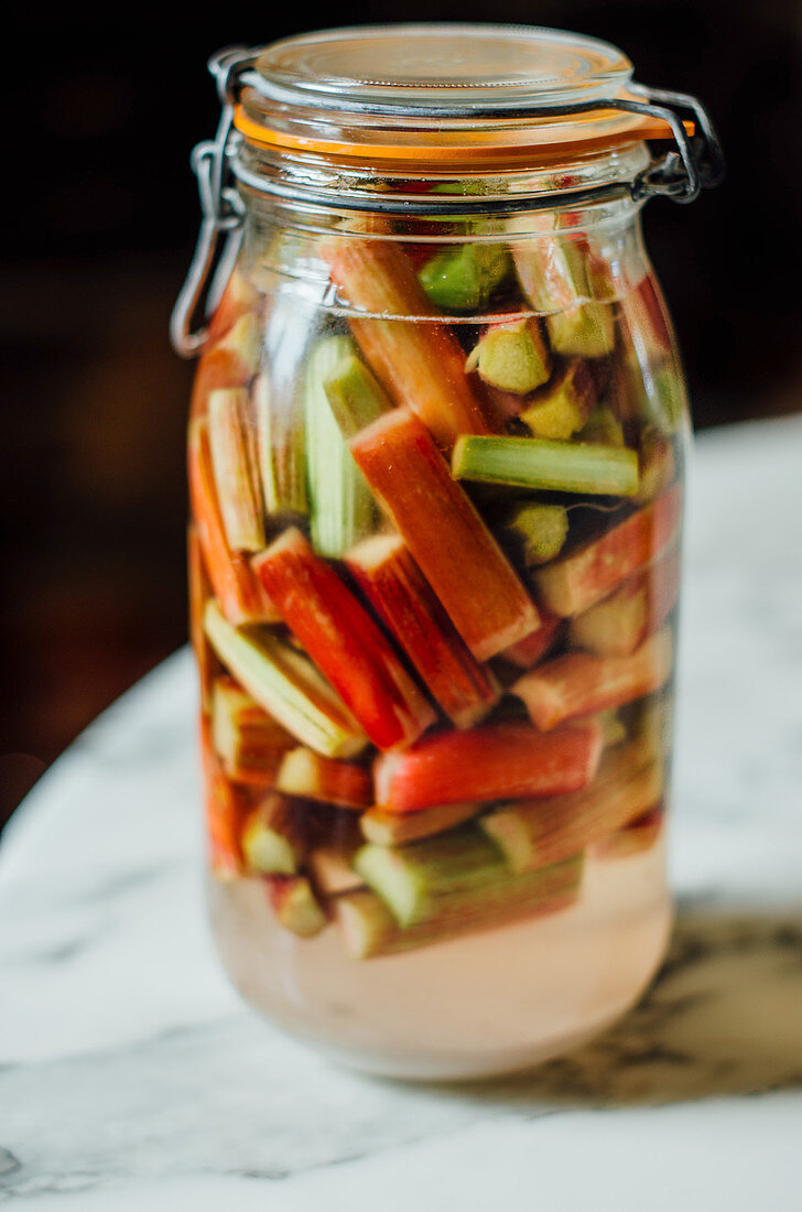 Rhubarb gin