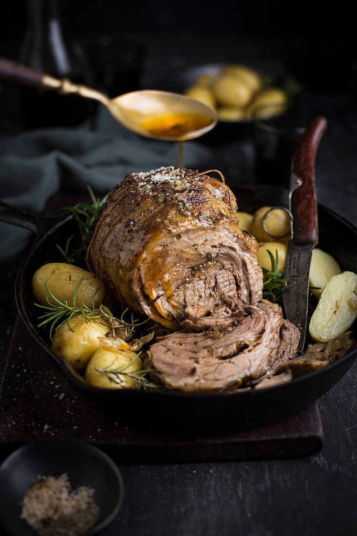 Roast lamb with potatoes and rosemary