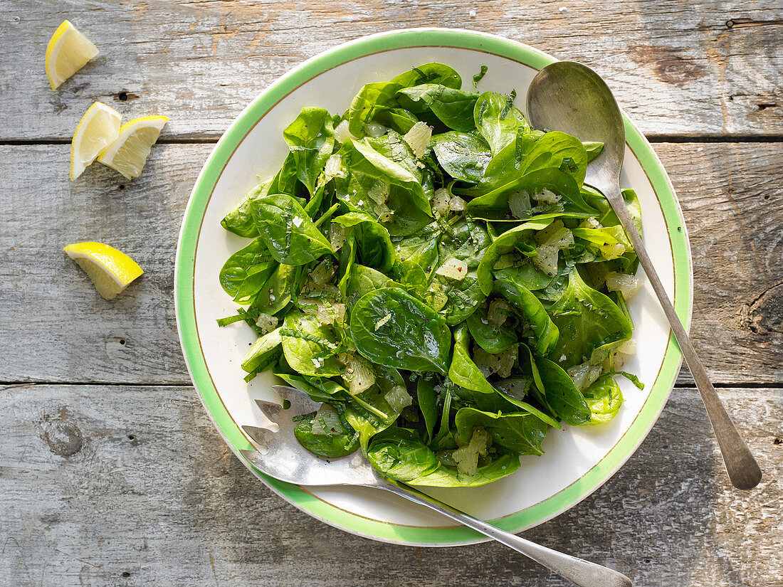 Baby Spinach Salad with Lemon and Mint