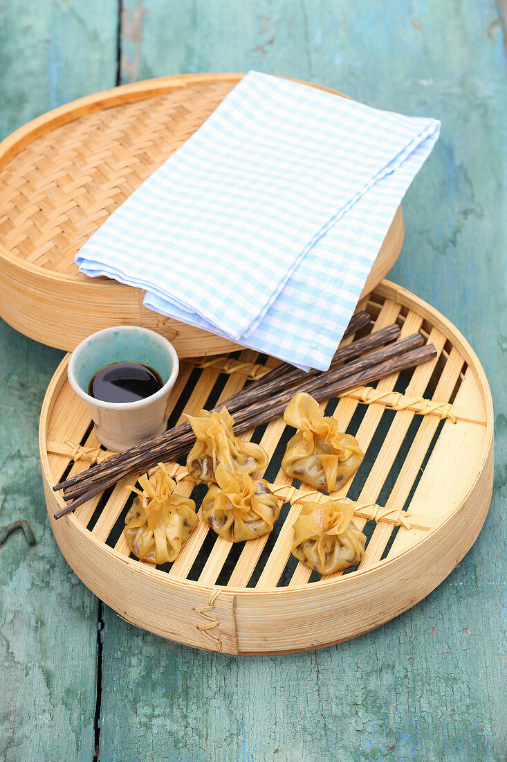 Bavaria meets China – mushroom dim sum with soy sauce