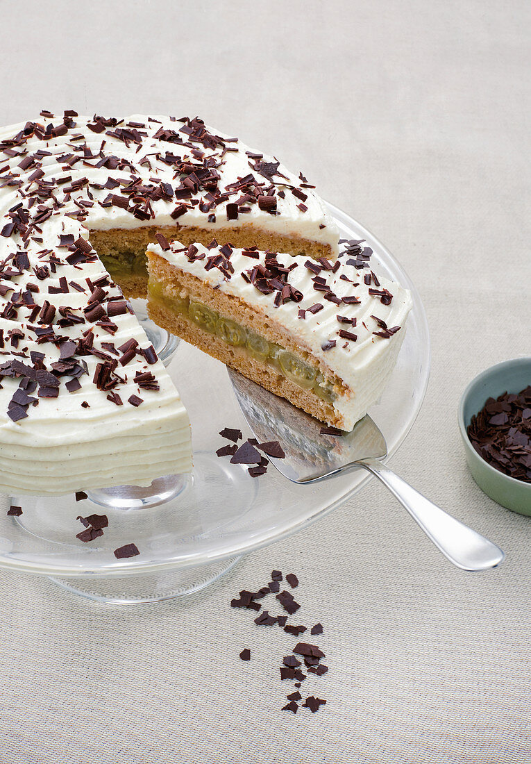 Stachelbeertorte mit Schokosplittern