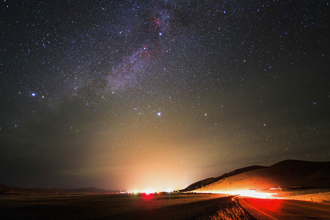 Milky Way and light pollution, Tibet