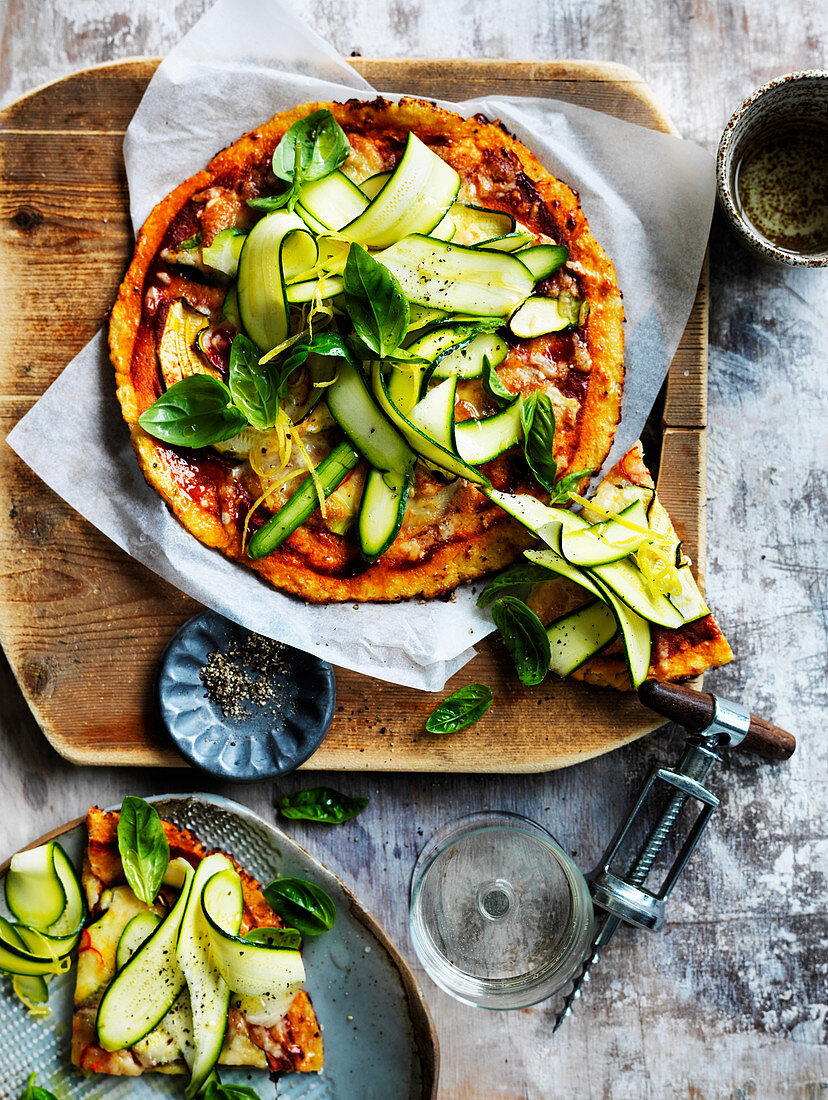 Mozzarella and zucchini cauliflower pizza