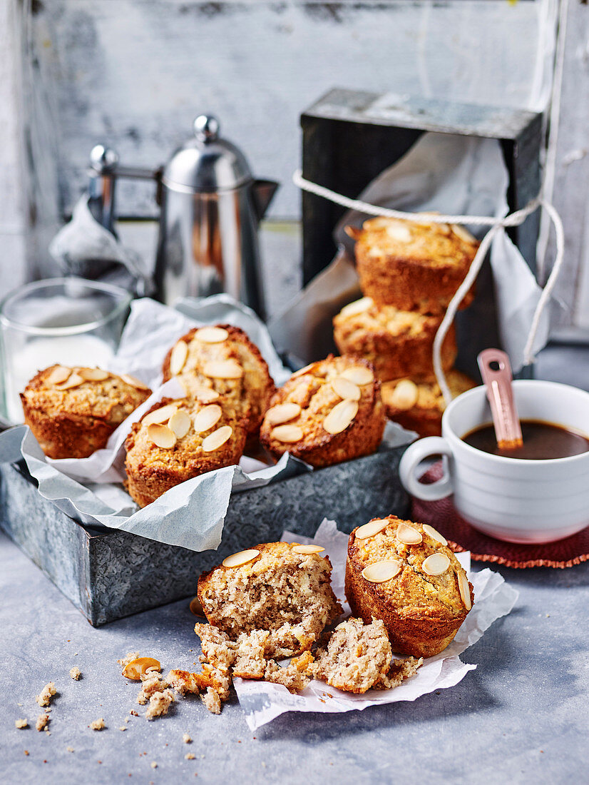 Sugar-free Apple and Almond Friands