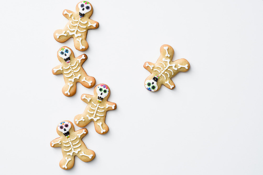 Skelett-Kekse zu Halloween