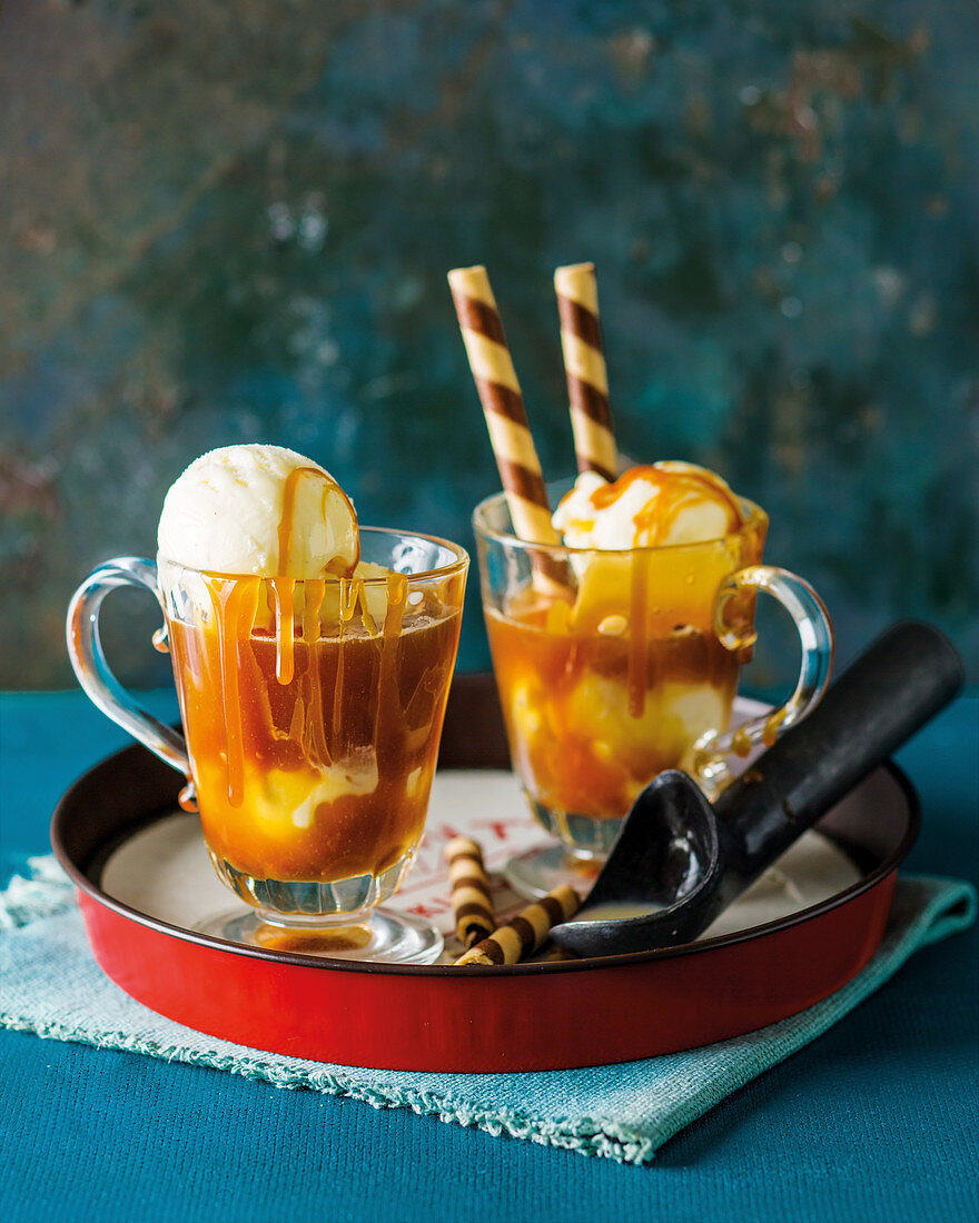 Caramel affogato with whiskey